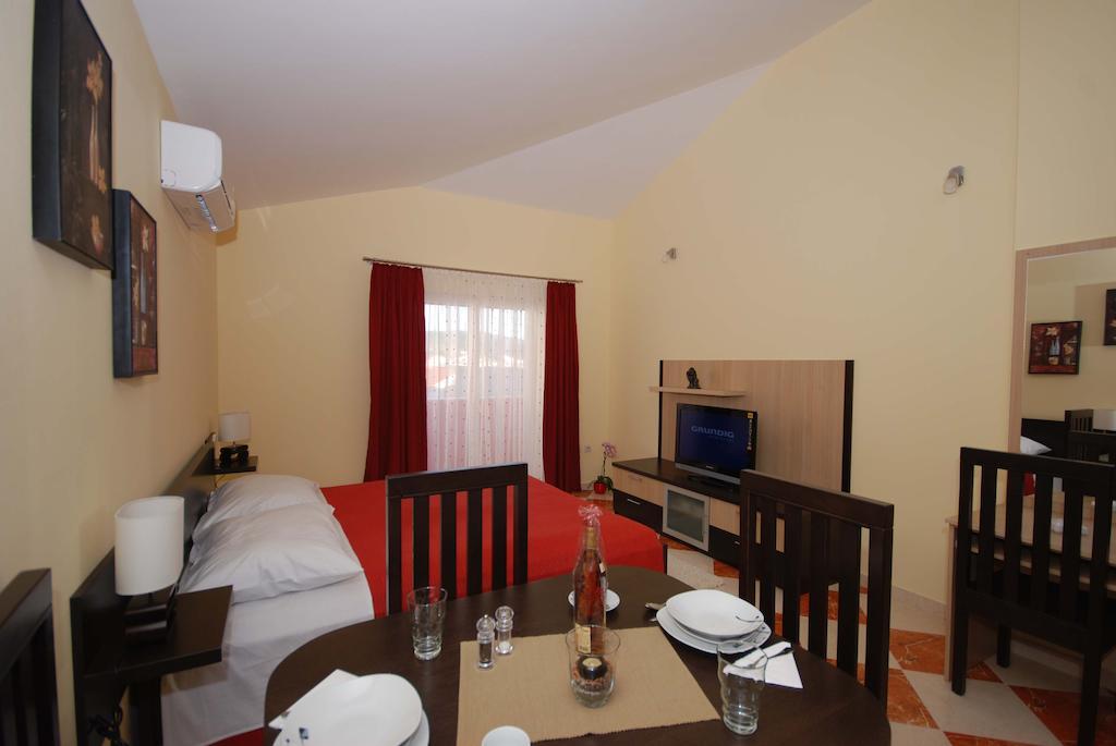 Apartments Stepic Trogir Zewnętrze zdjęcie
